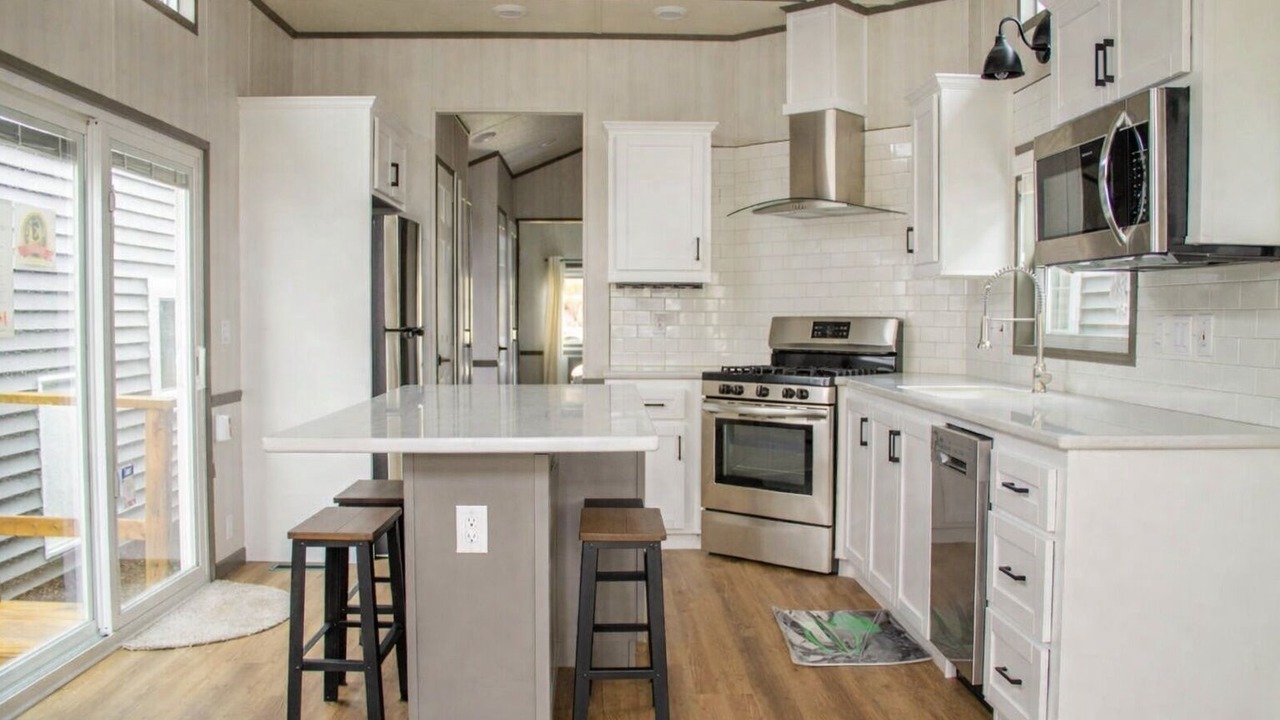 Photo of Kitchen in Scugog