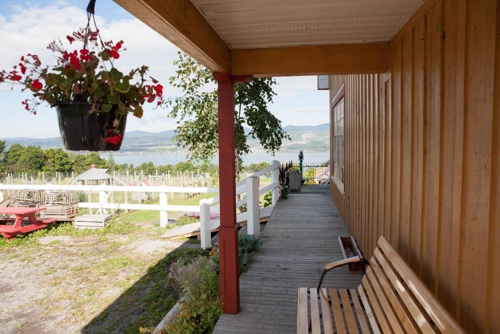 Photo of Patio Balcony in Sainte-Famille