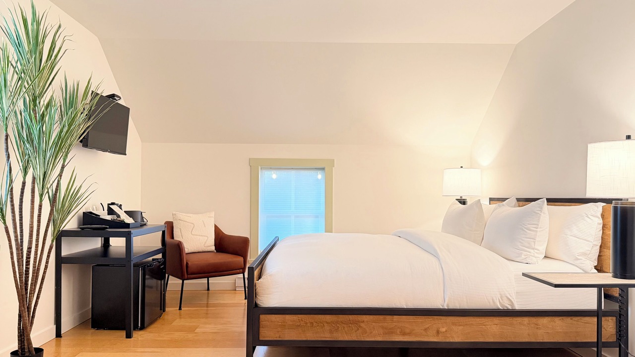 Photo of Bedroom in Langley