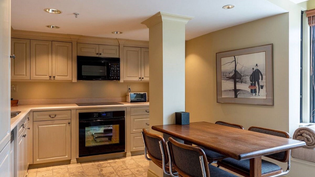Photo of Kitchen in Whistler Village