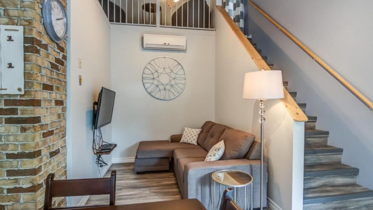 Photo of Livingroom in Alma