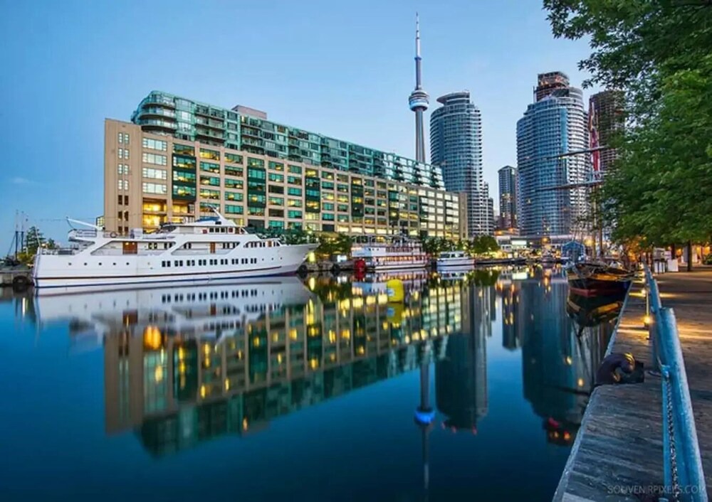 Photo of Outdoor in Downtown Toronto