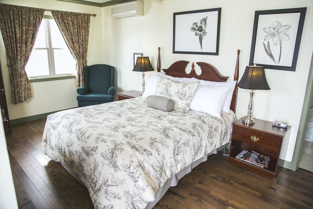 Photo of Bedroom in Queens