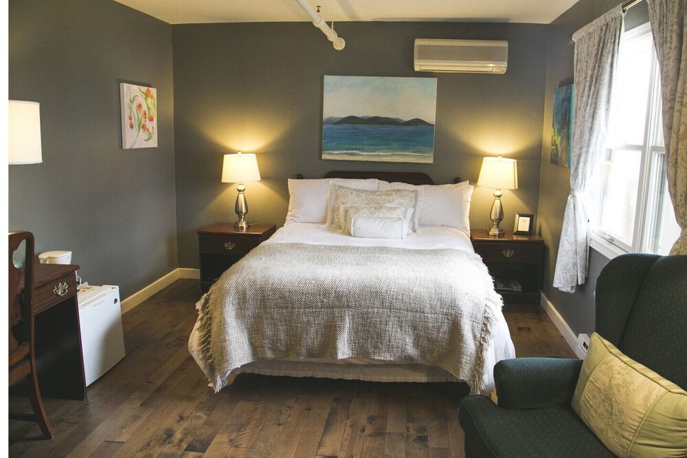 Photo of Bedroom in Queens
