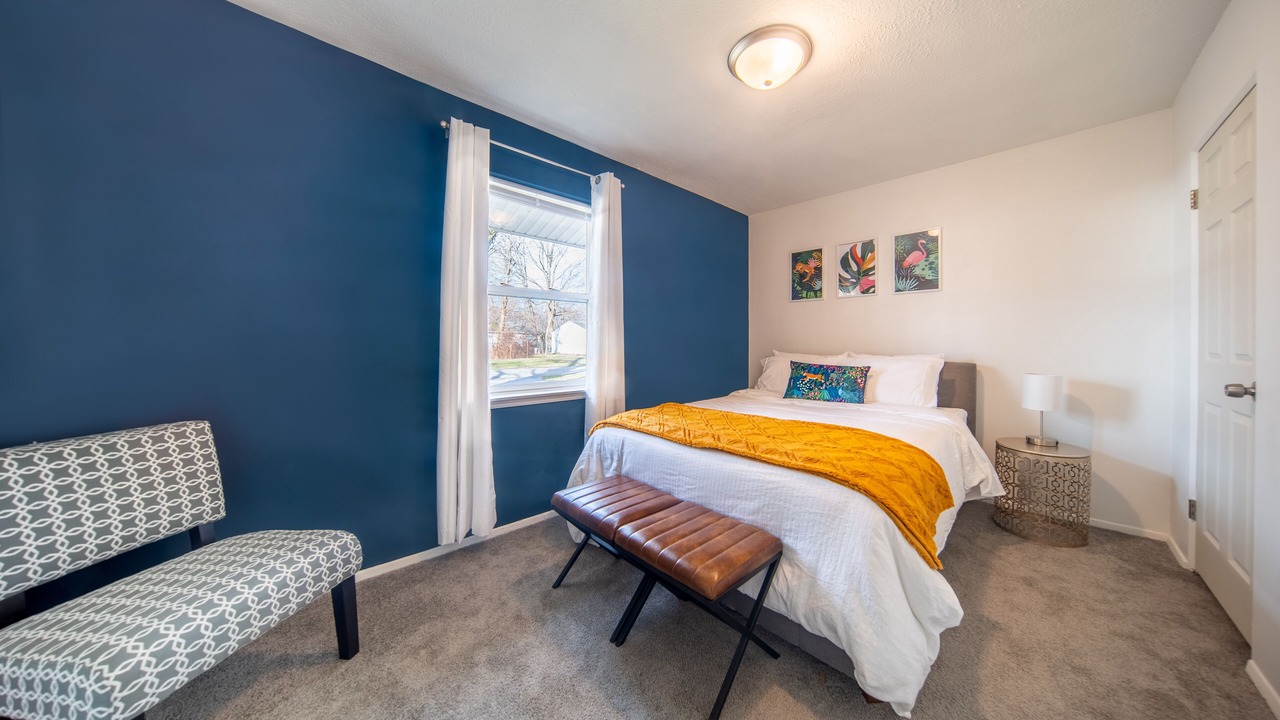 Photo of Bedroom in Madison - Lakeland