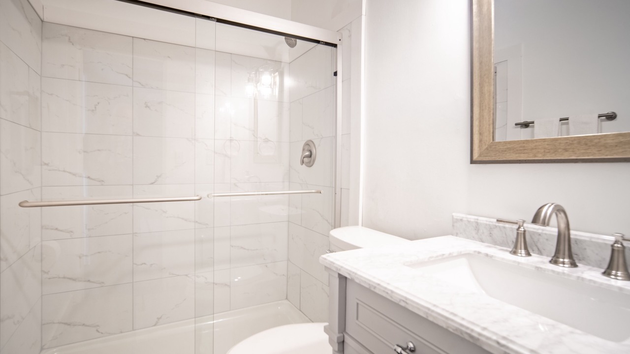 Photo of Bathroom in Madison - Lakeland