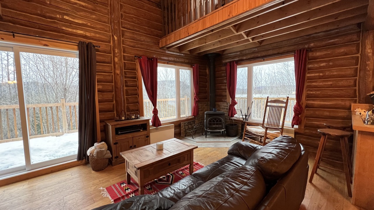 Photo of Livingroom in Mandeville