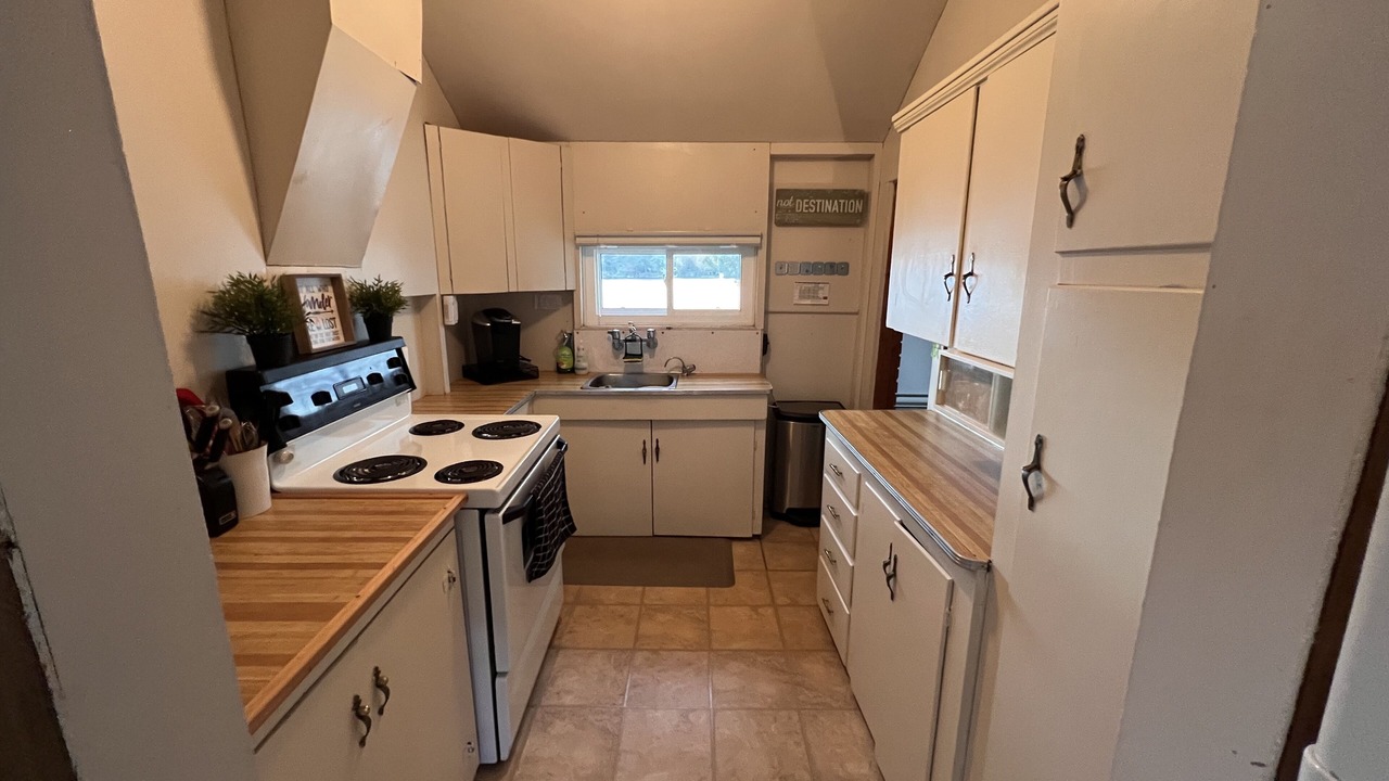 Photo of Kitchen in Fenelon Falls