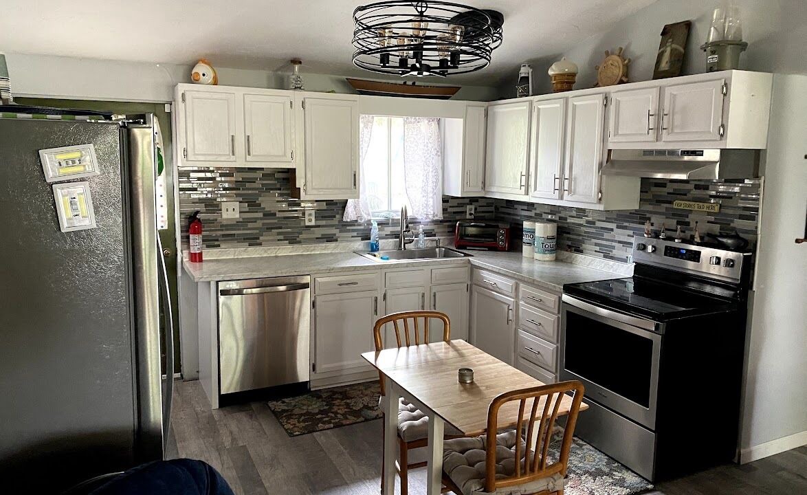 Photo of Kitchen in Lakeside