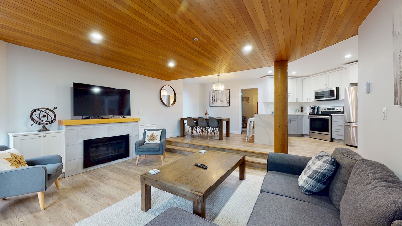 Photo of Livingroom in Blueberry Hill
