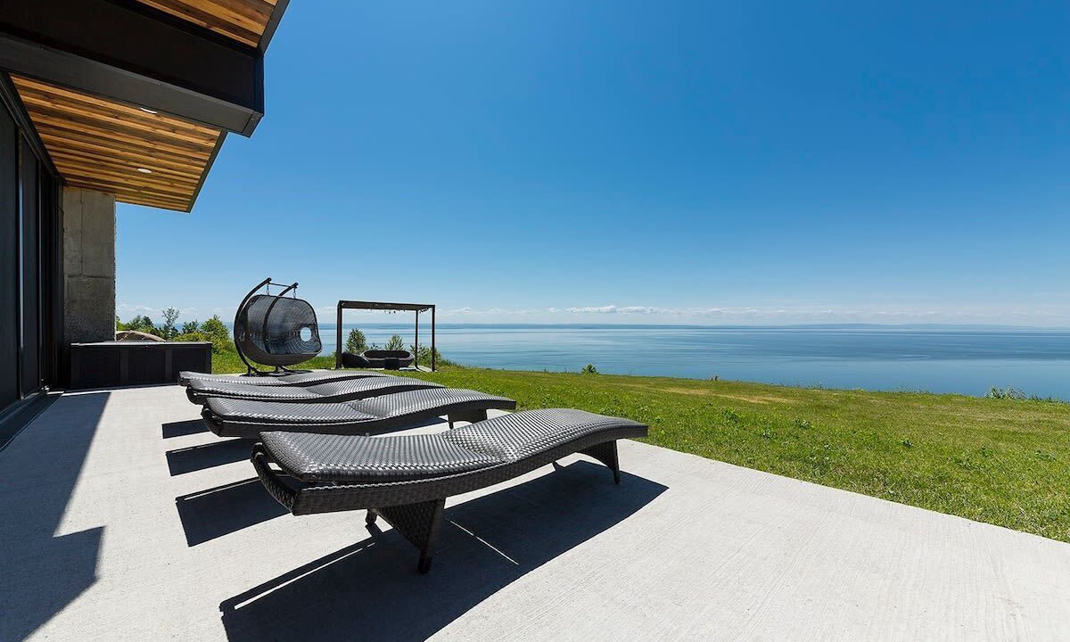 Photo of Patio Balcony in La Malbaie