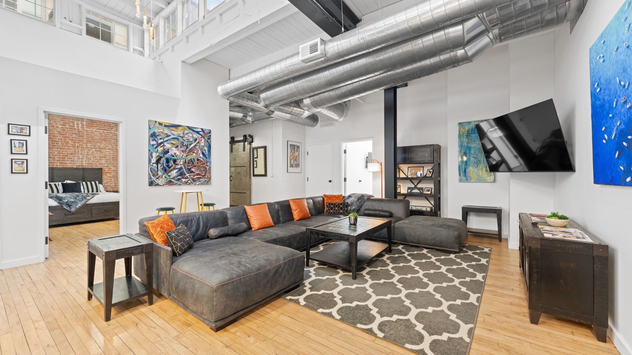 Photo of Livingroom in Downtown Cleveland