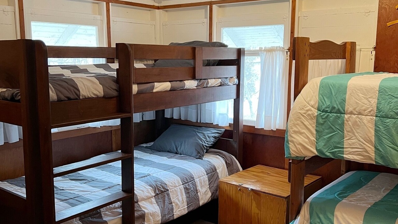 Photo of Bedroom in Lakeside
