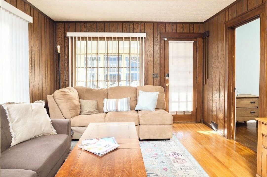 Photo of Livingroom in Sea Breeze