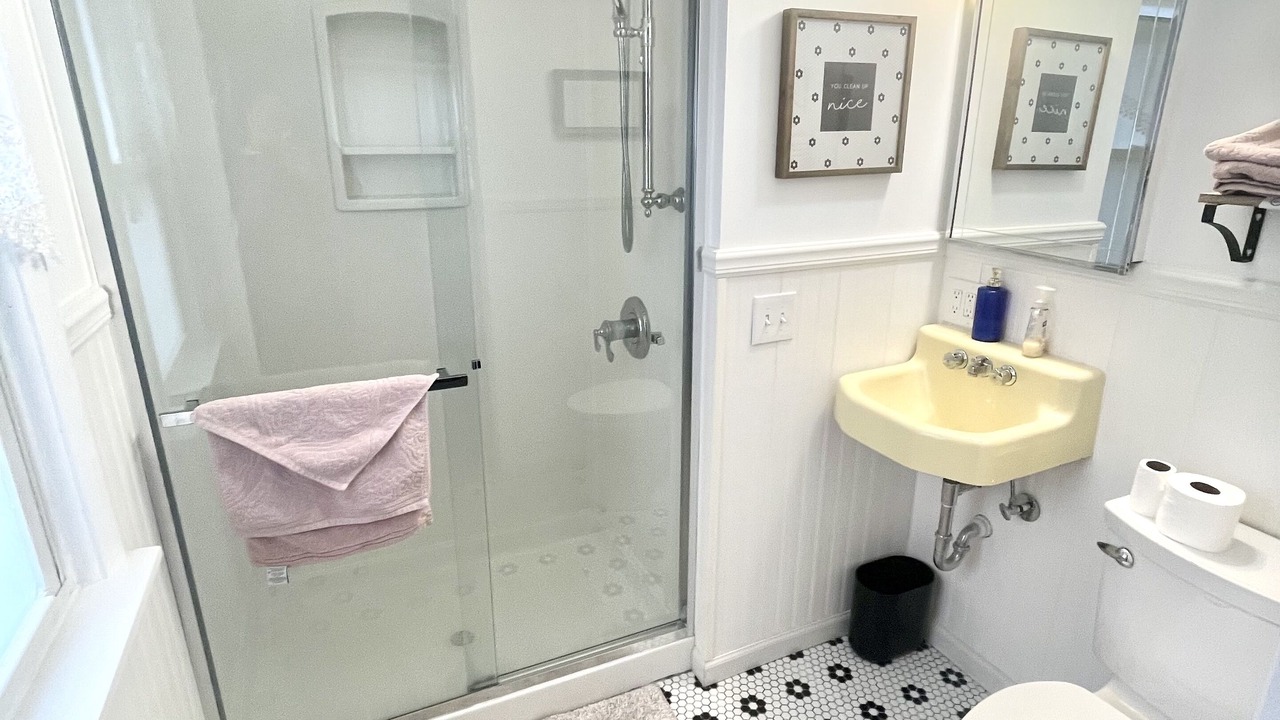 Photo of Bathroom in Perrysburg