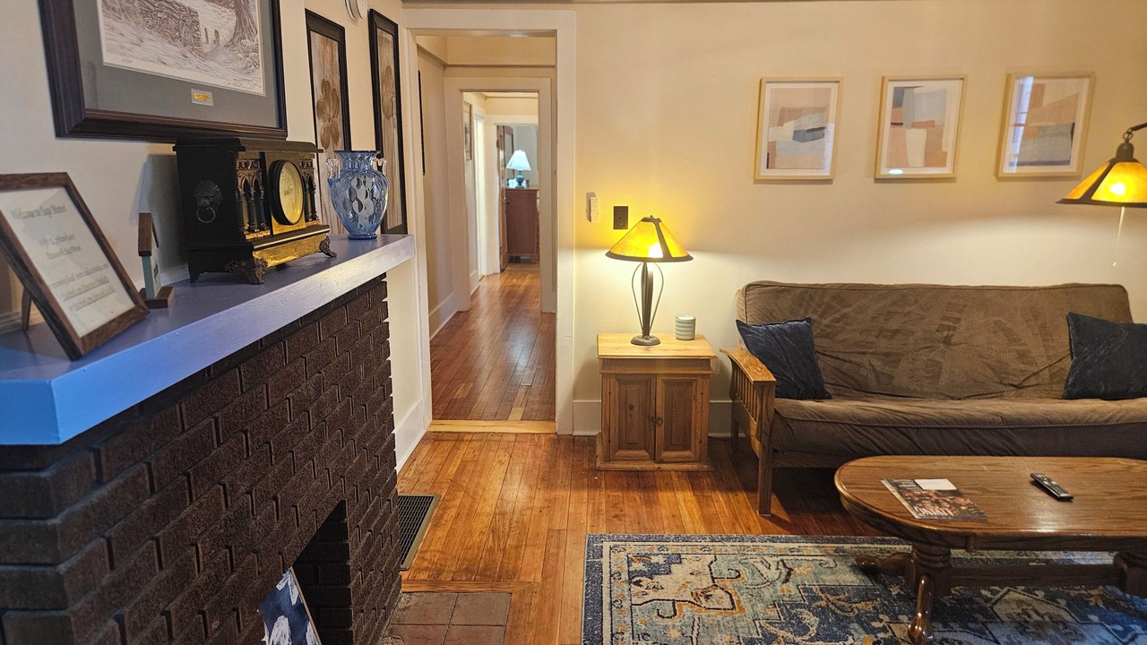 Photo of Livingroom in Sandusky