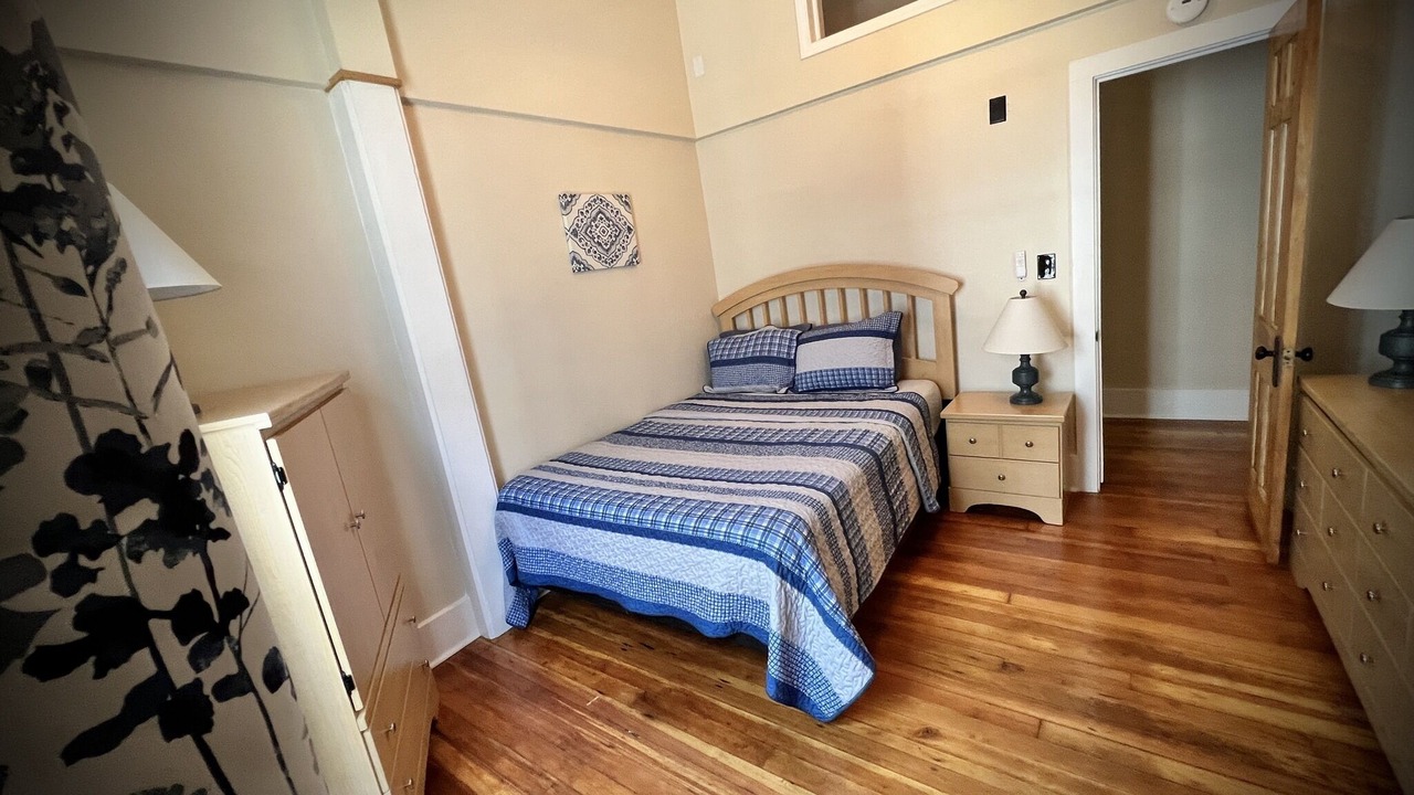 Photo of Bedroom in Sandusky