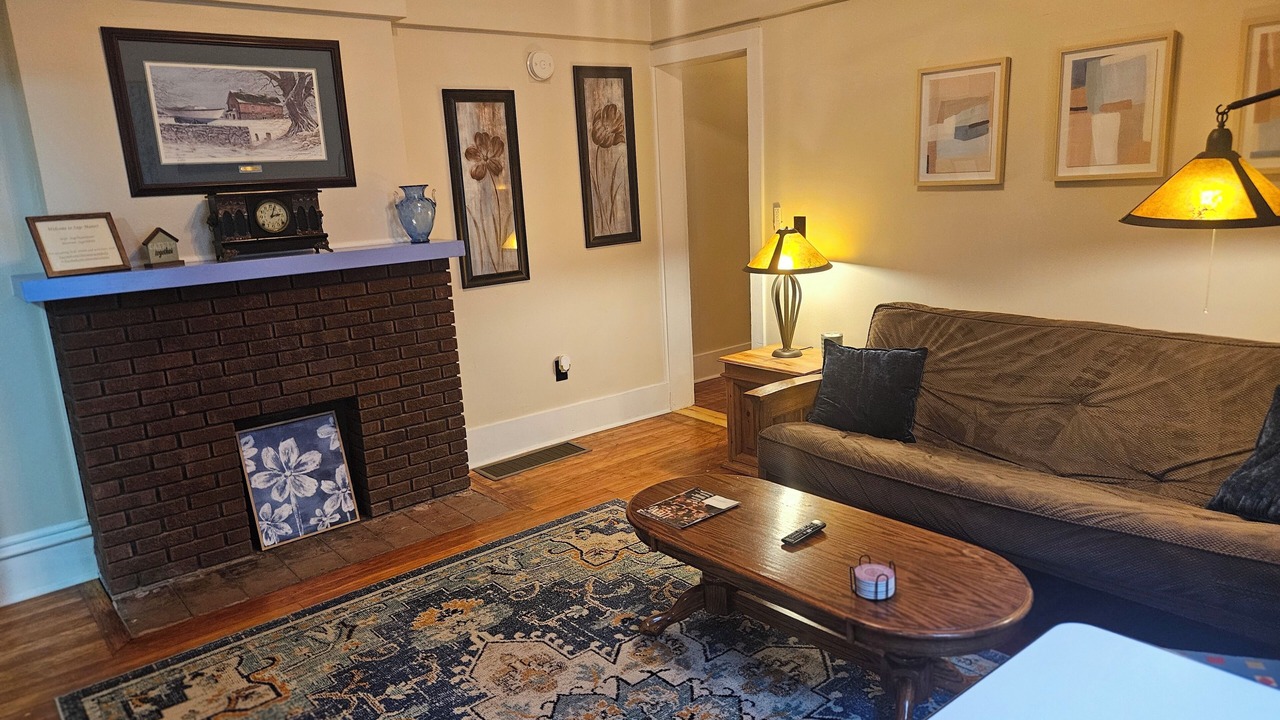 Photo of Livingroom in Sandusky