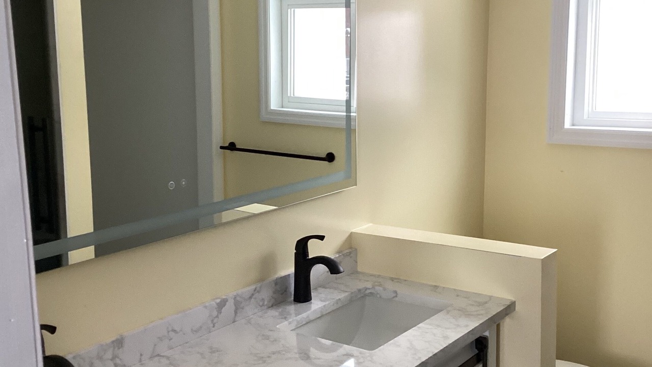 Photo of Bathroom in Lansing