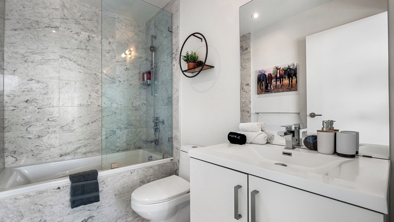 Photo of Bathroom in Connaught