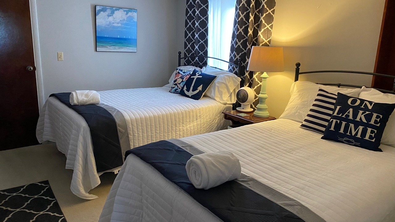 Photo of Bedroom in Huron