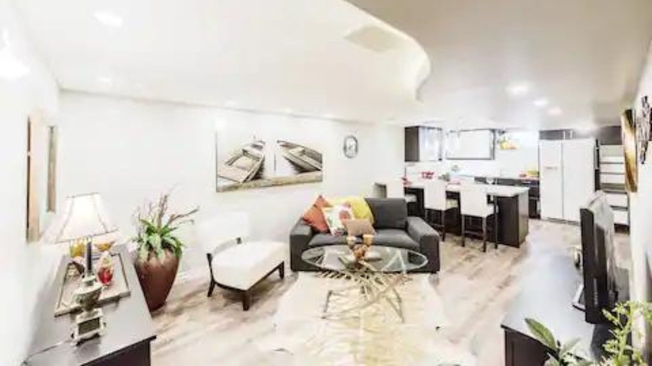 Photo of Livingroom in Northwest Edmonton