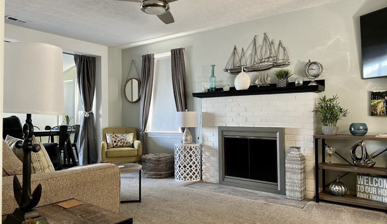 Photo of Livingroom in Ashtabula