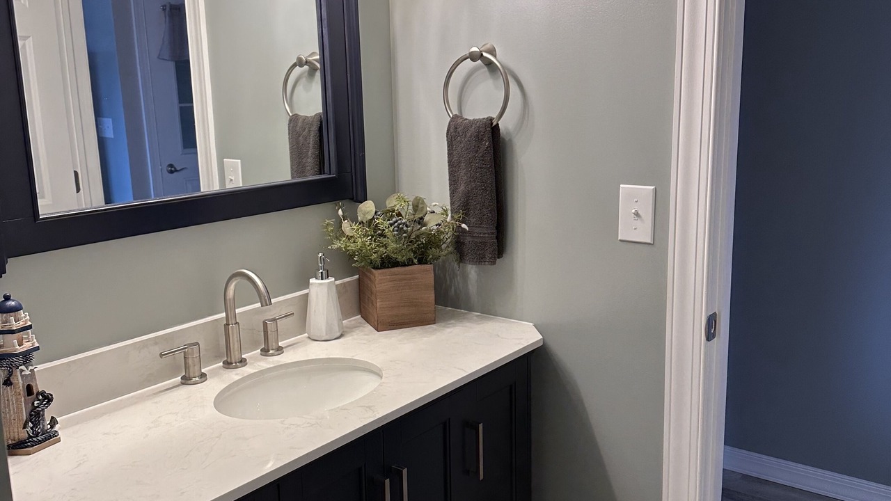Photo of Bathroom in Oak Harbor