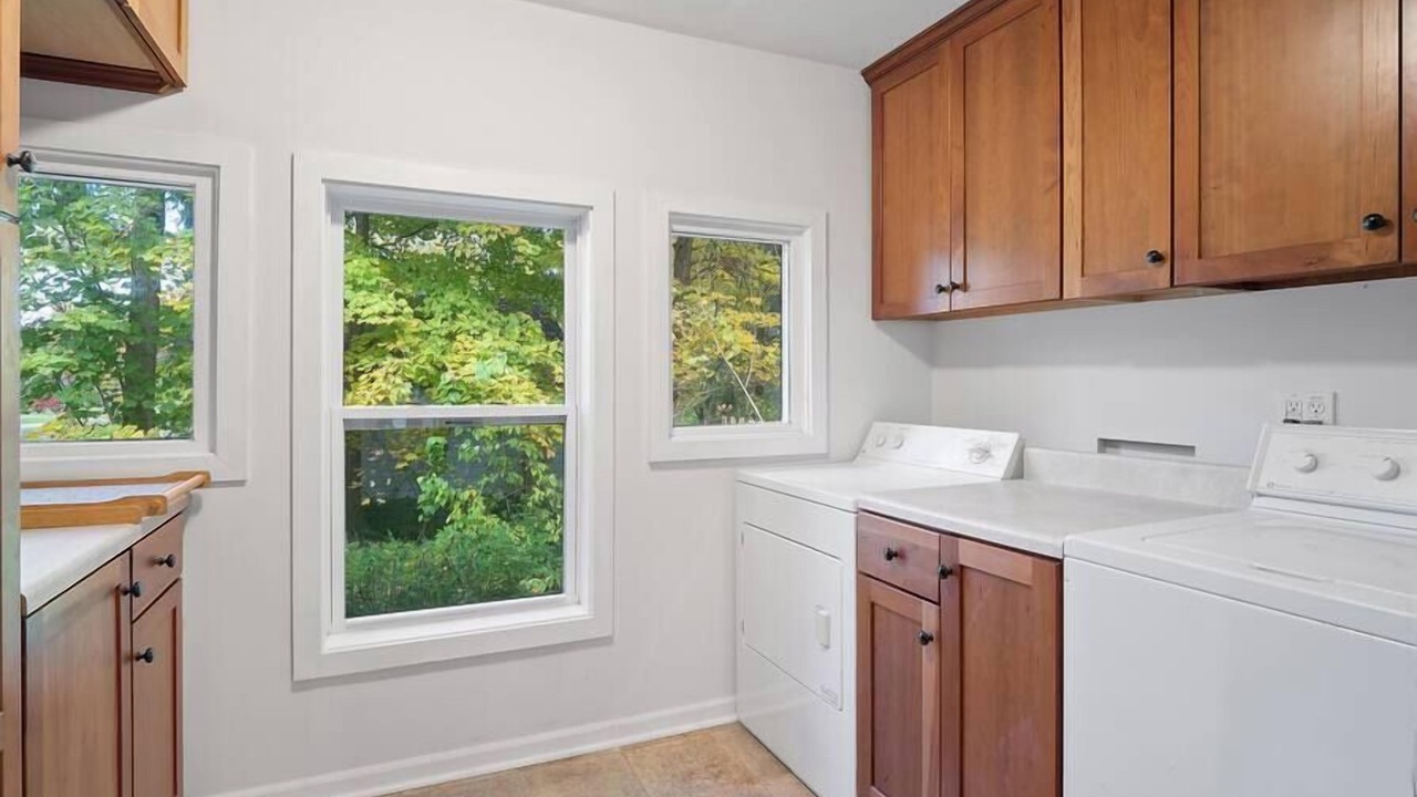 Photo of Bedroom in Kirtland