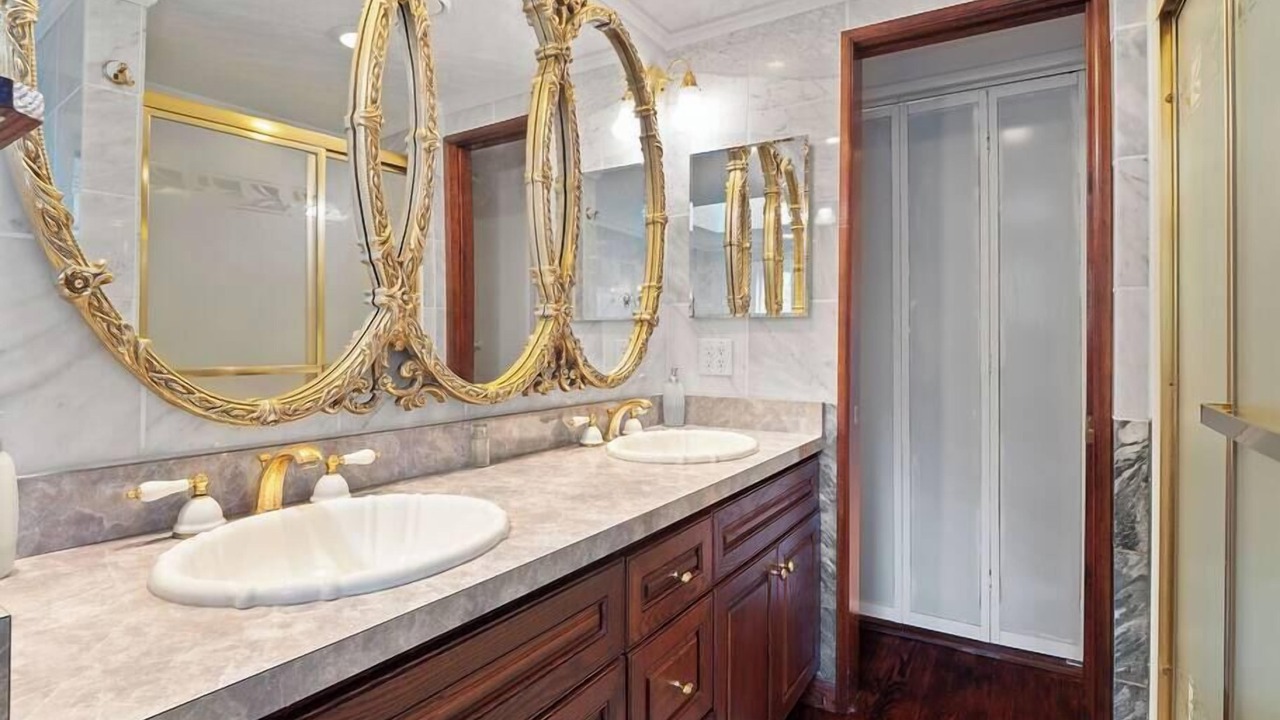 Photo of Bathroom in Kirtland