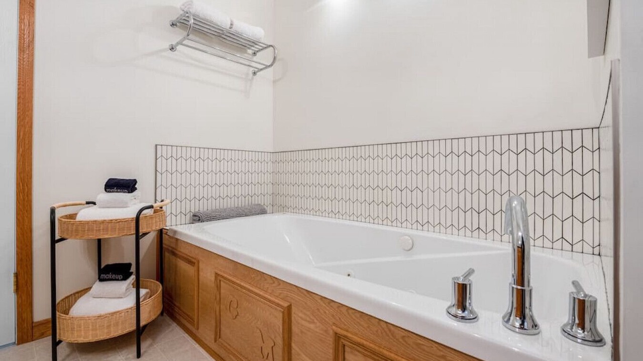 Photo of Bathroom in Windermere