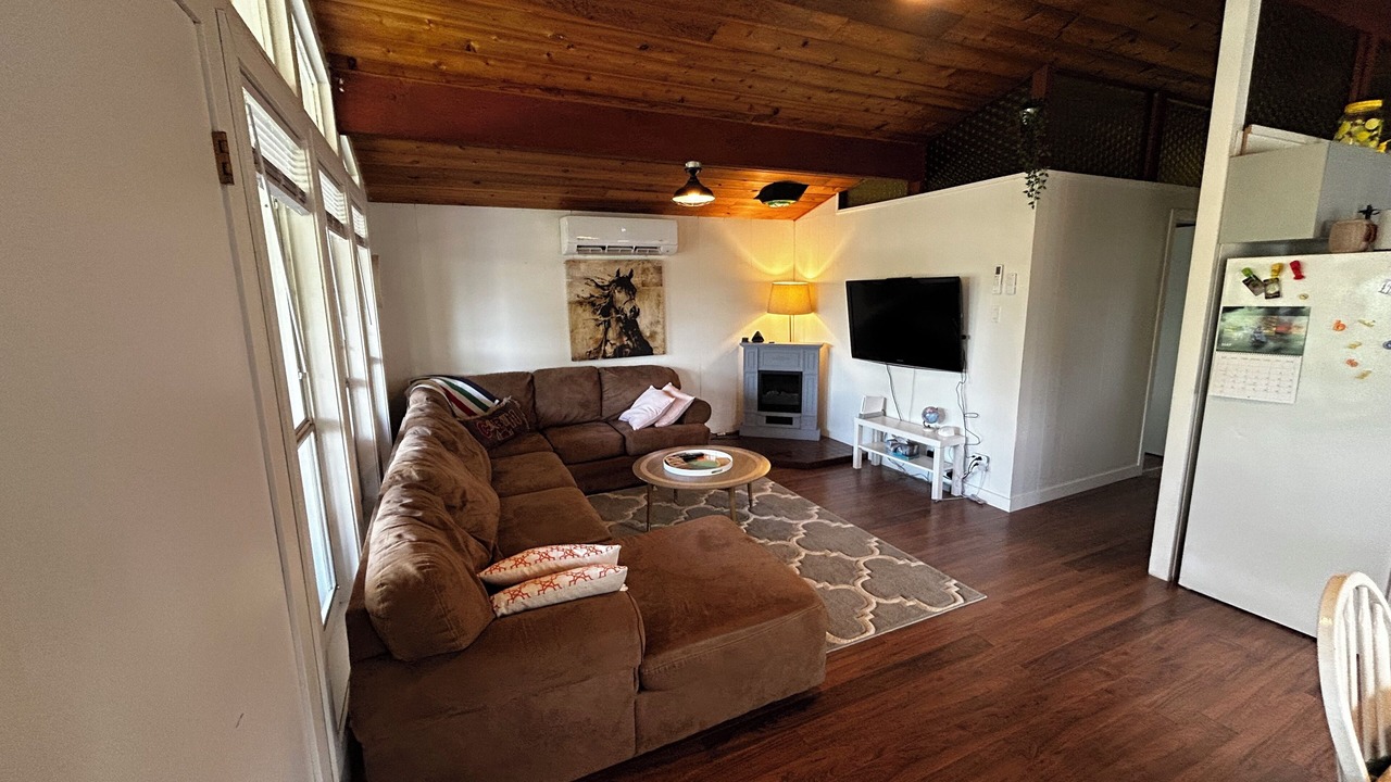 Photo of Livingroom in Beaconia