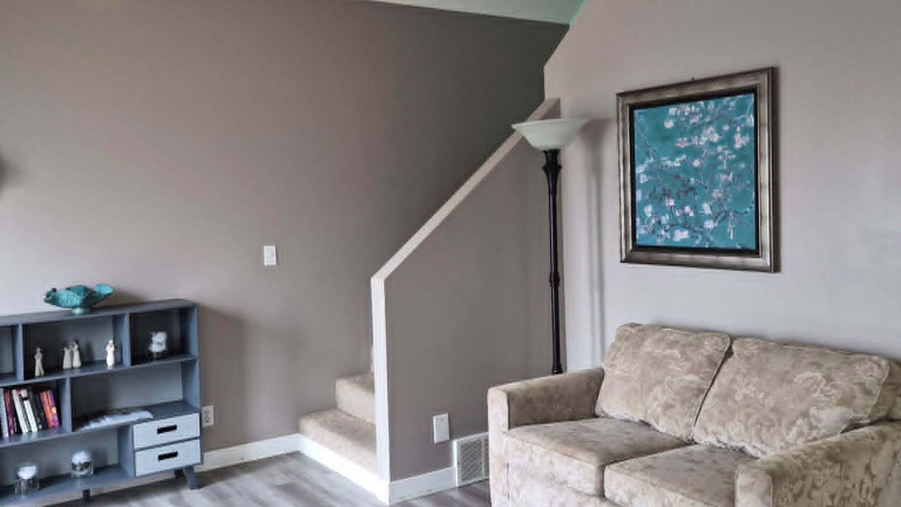 Photo of Livingroom in Sylvan Lake