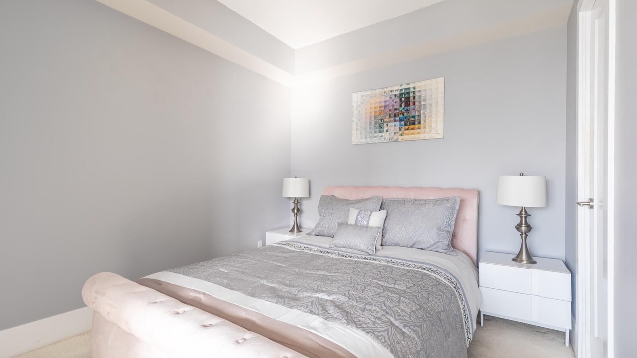 Photo of Bedroom in Toronto Entertainment District