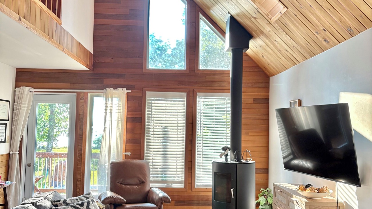 Photo of Livingroom in Sandy Hook