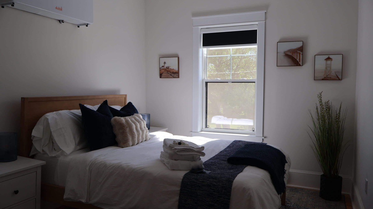 Photo of Bedroom in Victoria