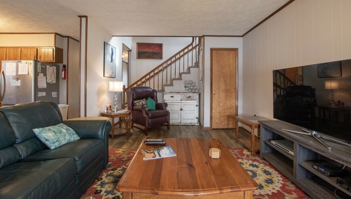Photo of Livingroom in Penn Yan