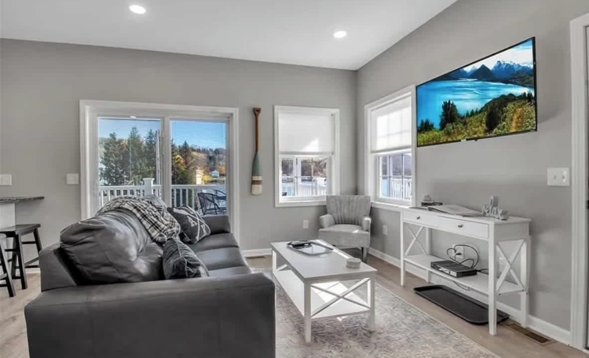 Photo of Livingroom in Lime Lake-Machias