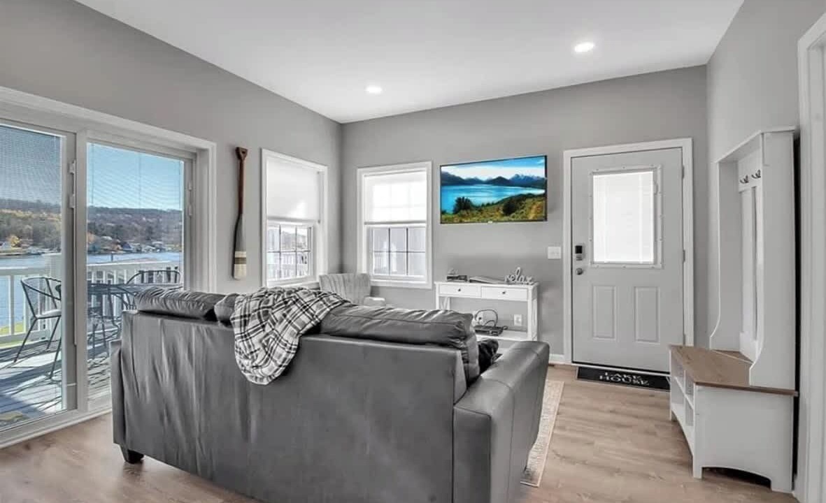 Photo of Livingroom in Lime Lake-Machias