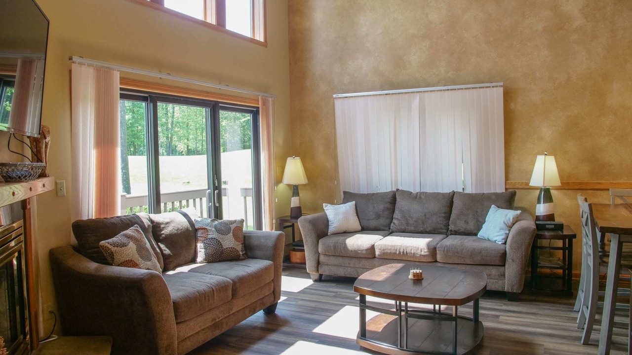 Photo of Livingroom in Clymer