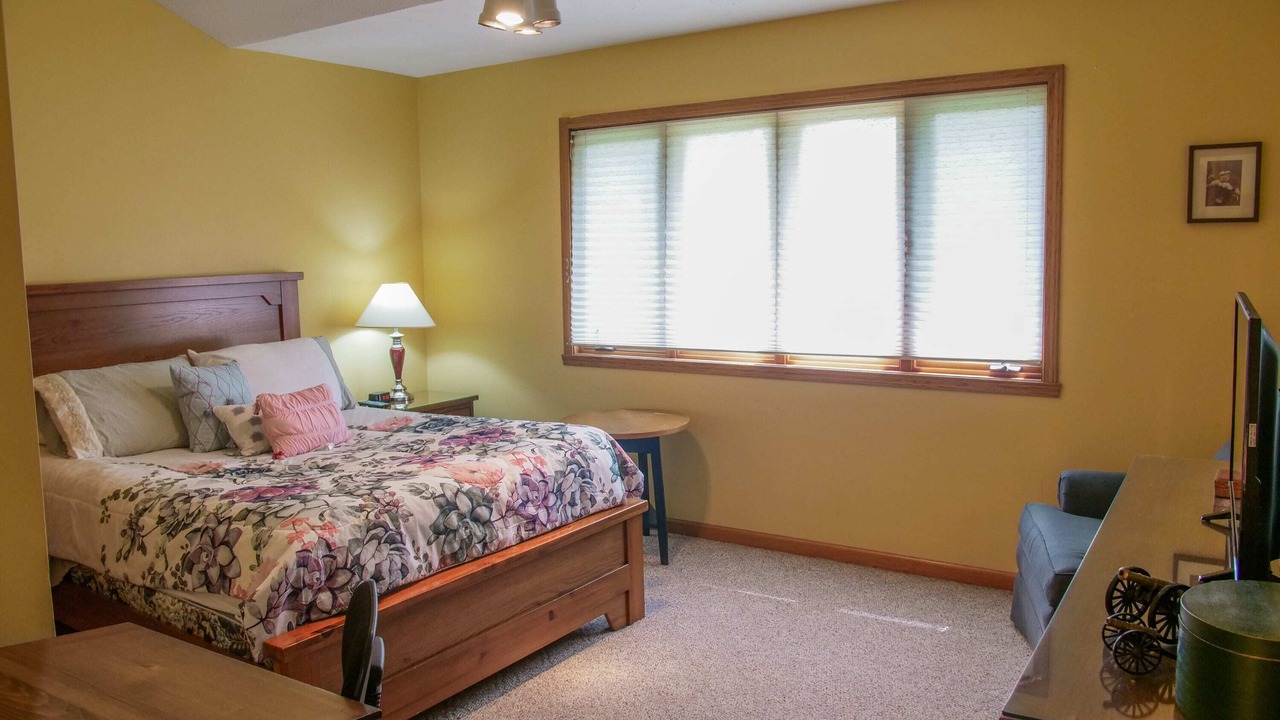 Photo of Bedroom in Clymer