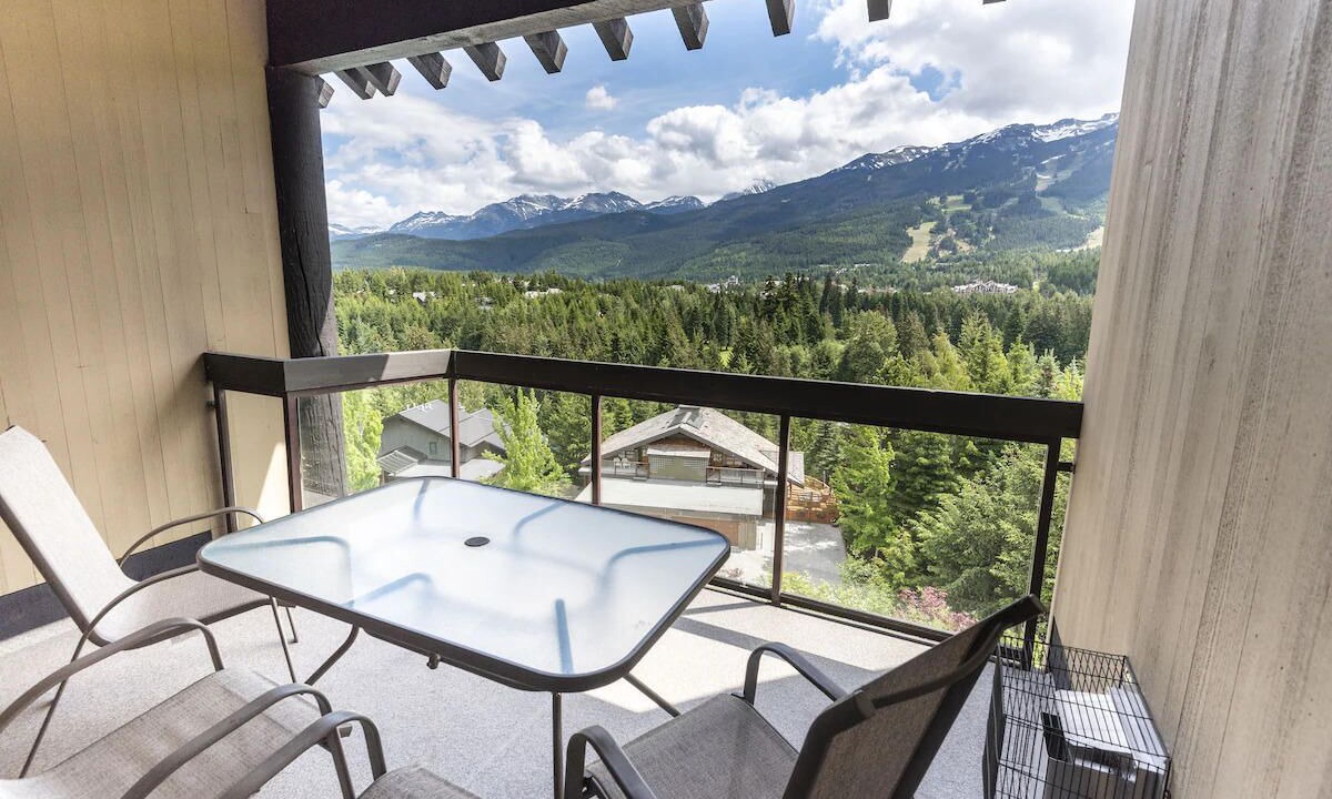 Photo of Outdoor in Blueberry Hill