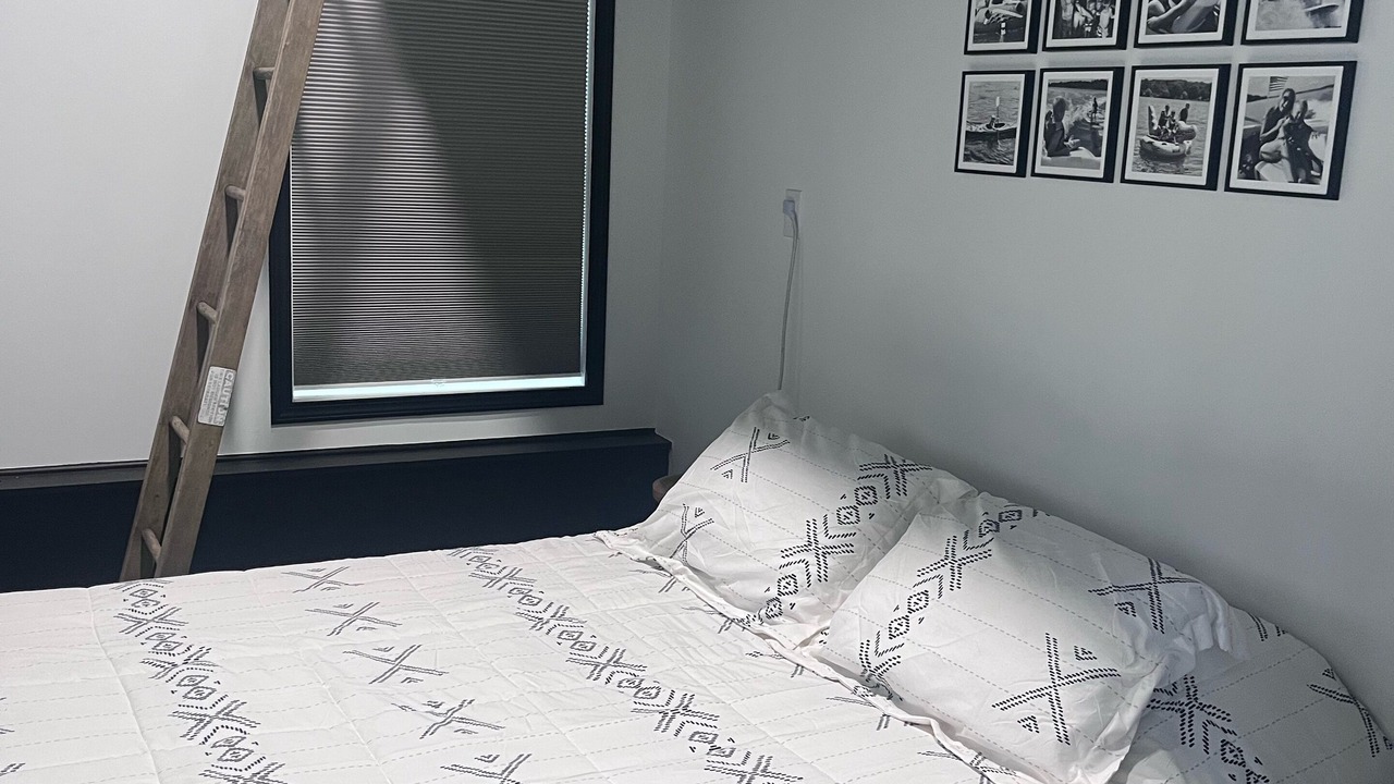 Photo of Bedroom in Hunt