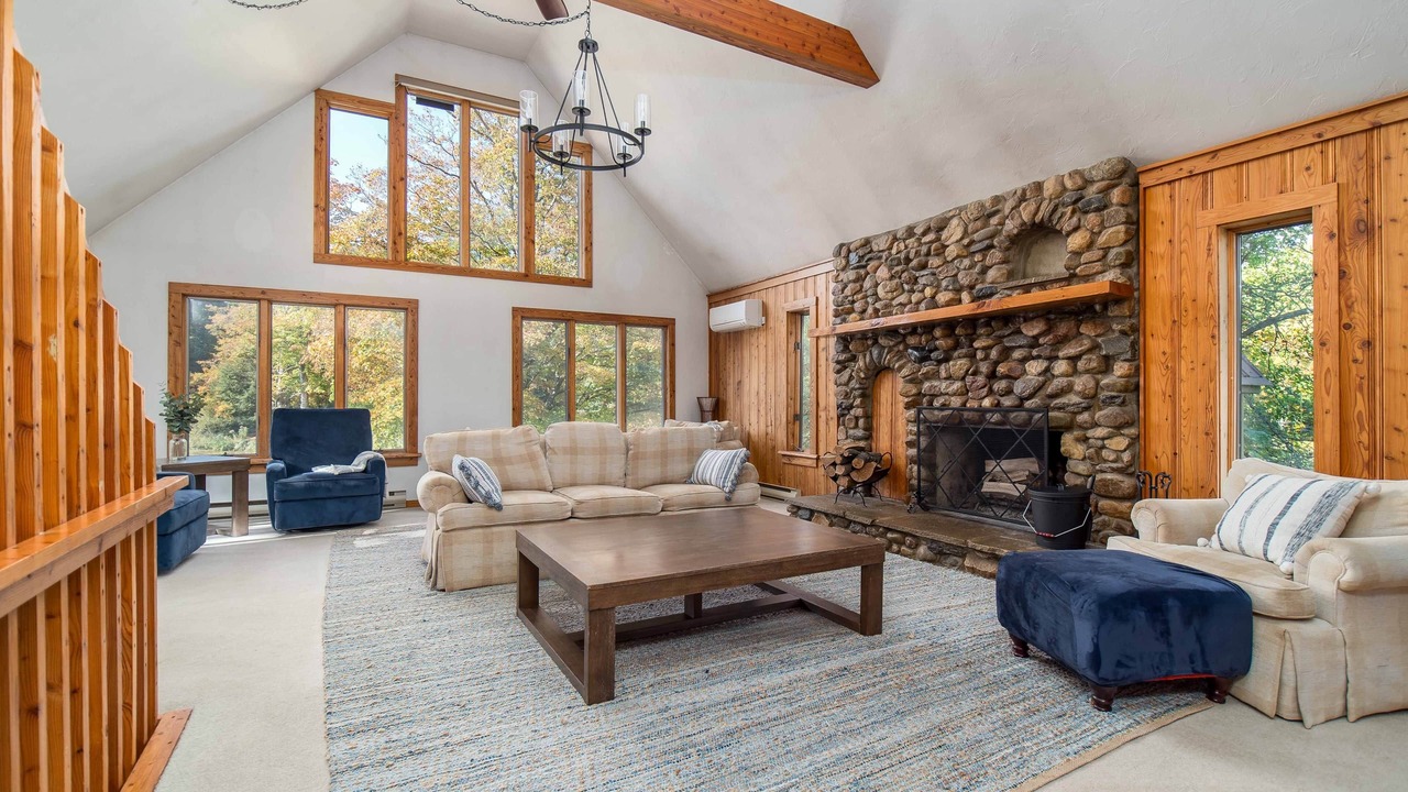 Photo of Livingroom in Westfield