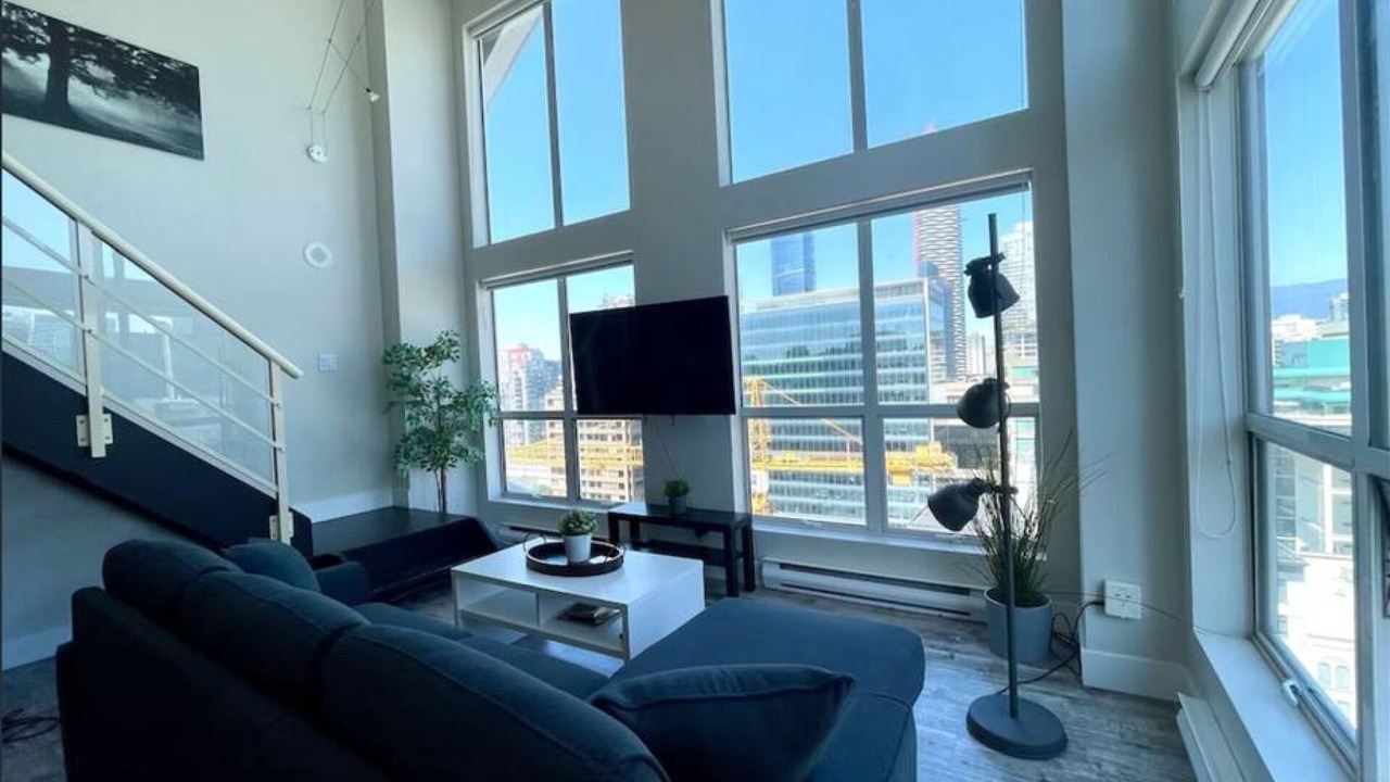 Photo of Livingroom in Downtown Vancouver