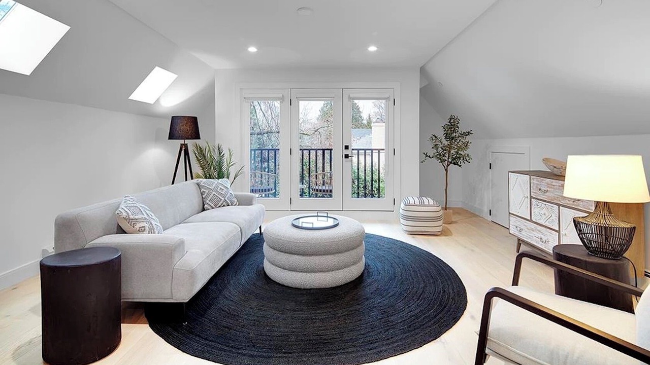 Photo of Livingroom in Kitsilano
