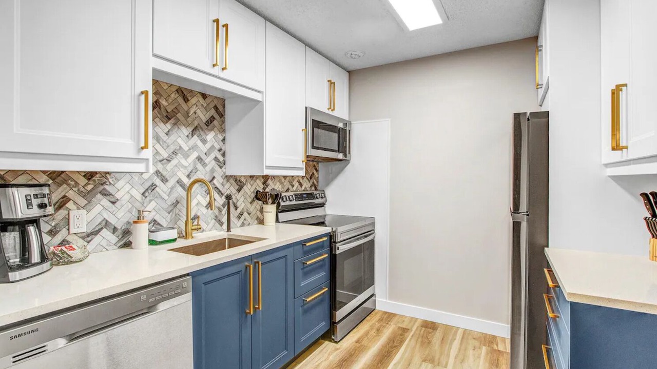 Photo of Kitchen in North Central Edmonton