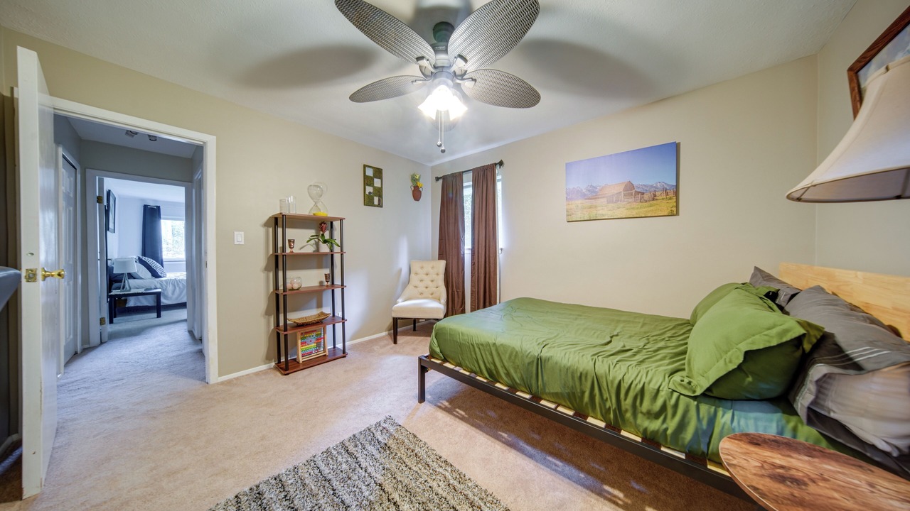 Photo of Bedroom in Richmond Heights