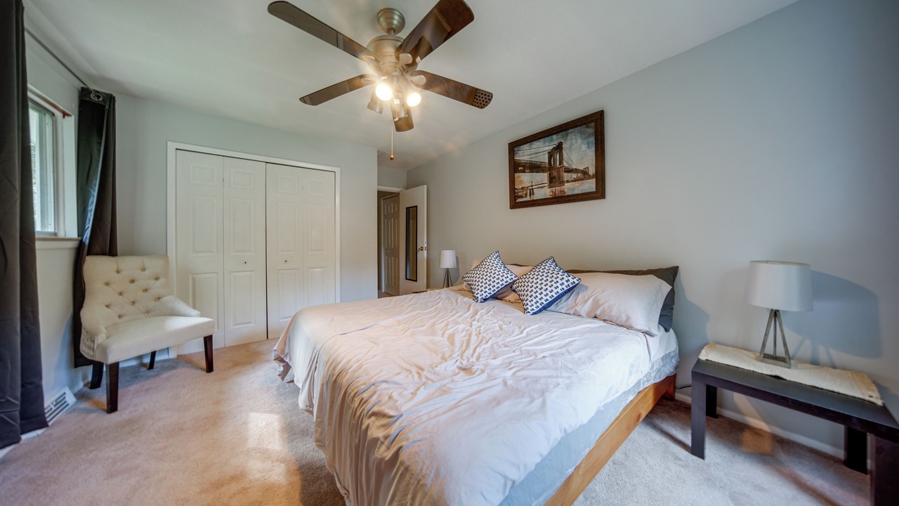 Photo of Bedroom in Richmond Heights
