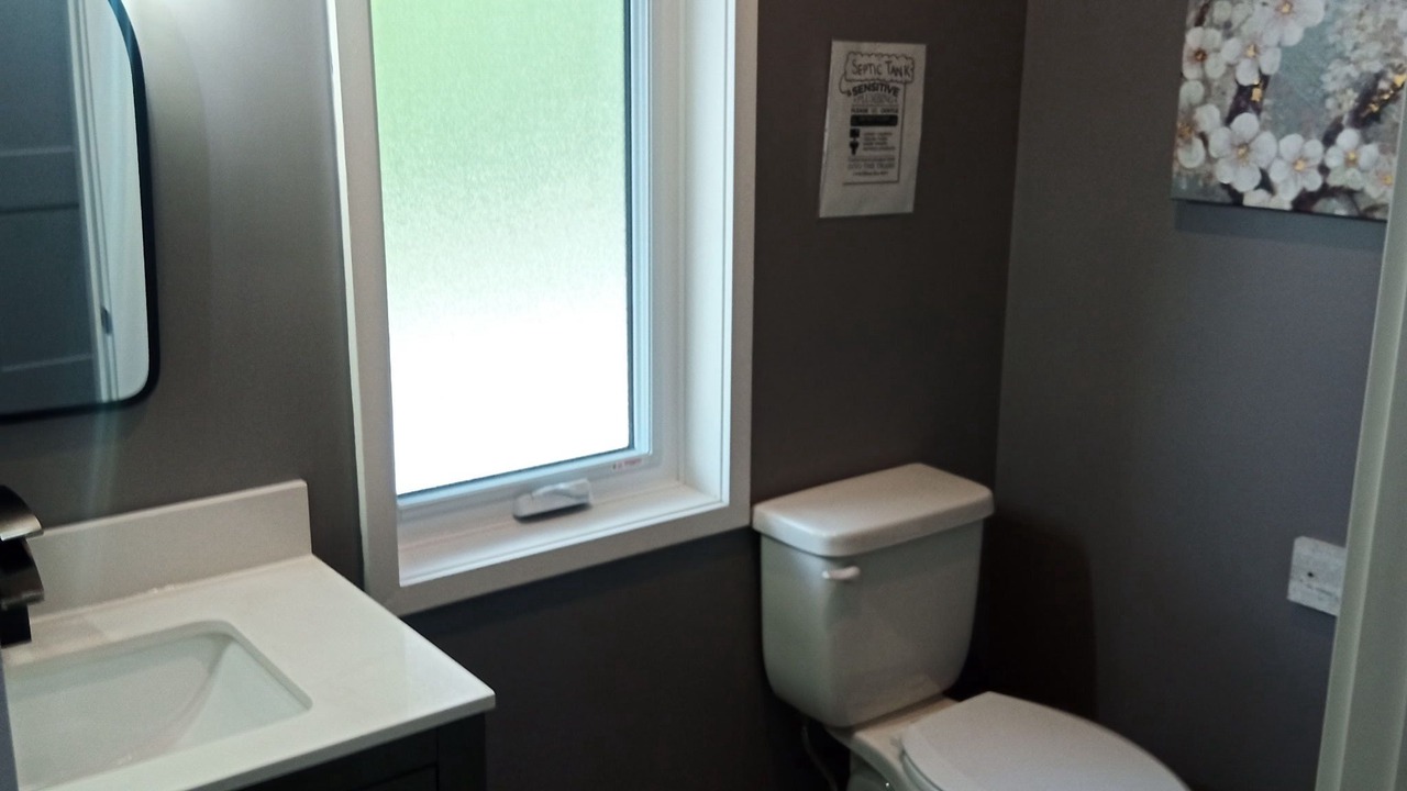 Photo of Bathroom in Sauble Beach